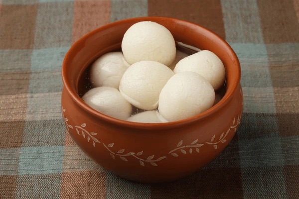 Laxmi Signature Rasgulla